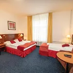 Hotel Grand 3*