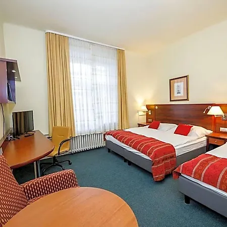 Grand Hotel
