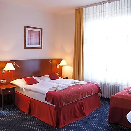 Hotel Grand 3*