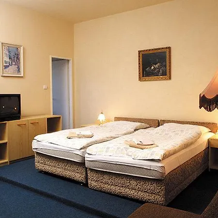 Hotel Grand 3*
