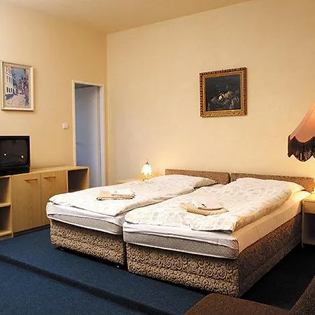 Hotel Grand 3*
